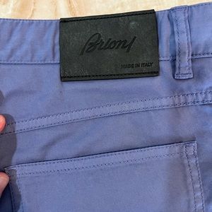 MEN’S BRIONI CHINOS